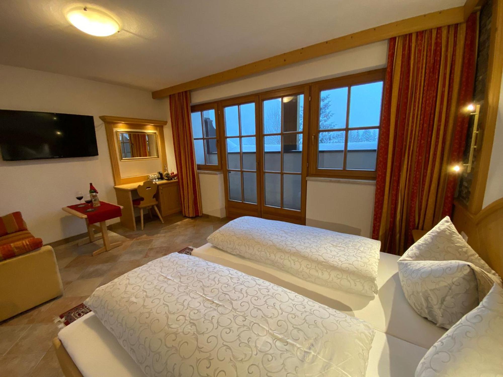 Hotel Garni Gafluna ซังคท์อันทอนอัมอาร์ลแบร์ก ภายนอก รูปภาพ