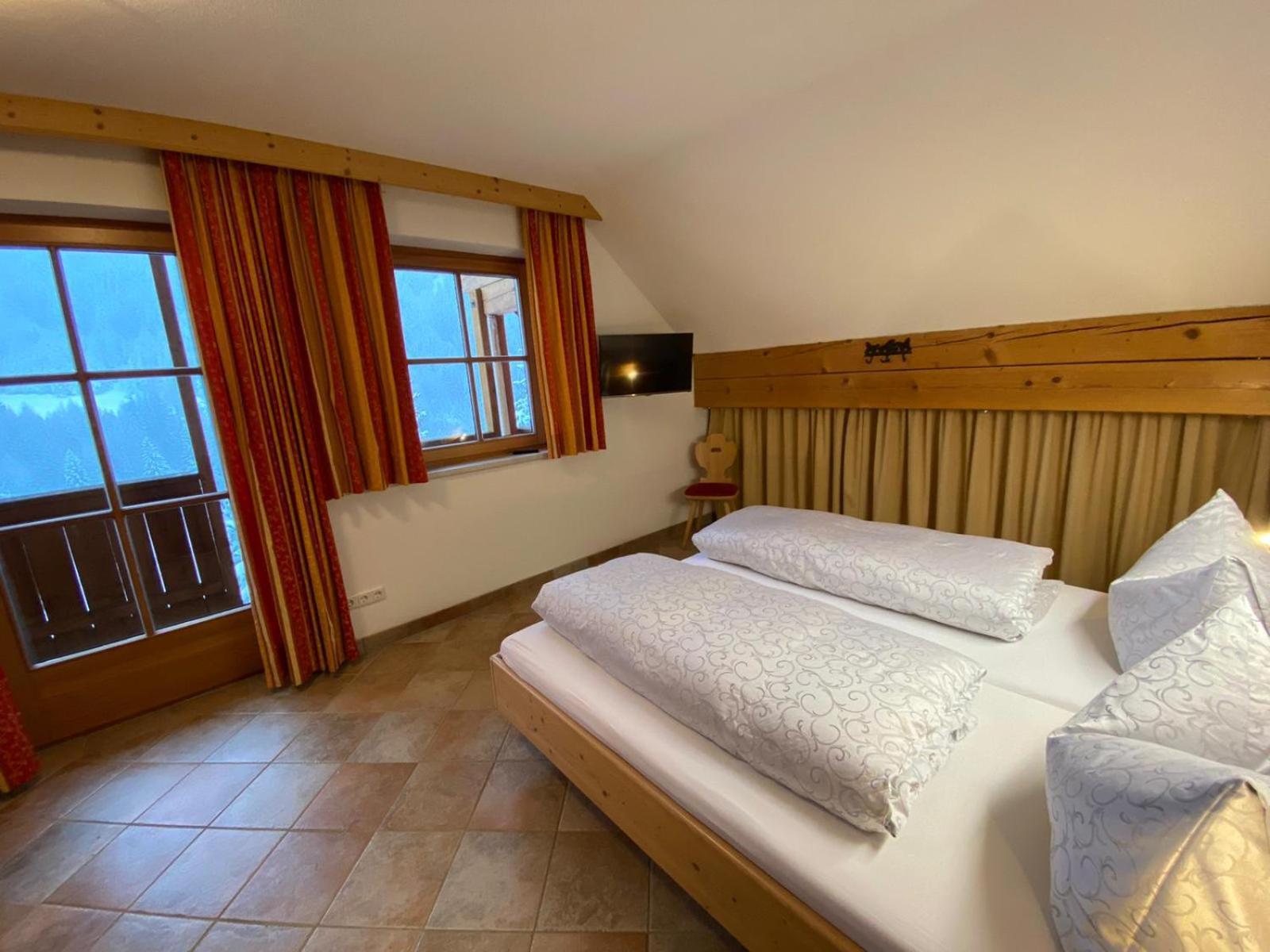 Hotel Garni Gafluna ซังคท์อันทอนอัมอาร์ลแบร์ก ภายนอก รูปภาพ